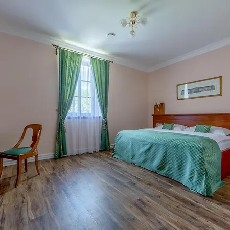 Pod Krasnou Horou Guest house