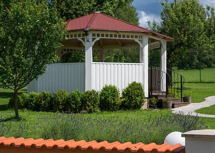 Pod Krasnou Horou Maison d'hôtes